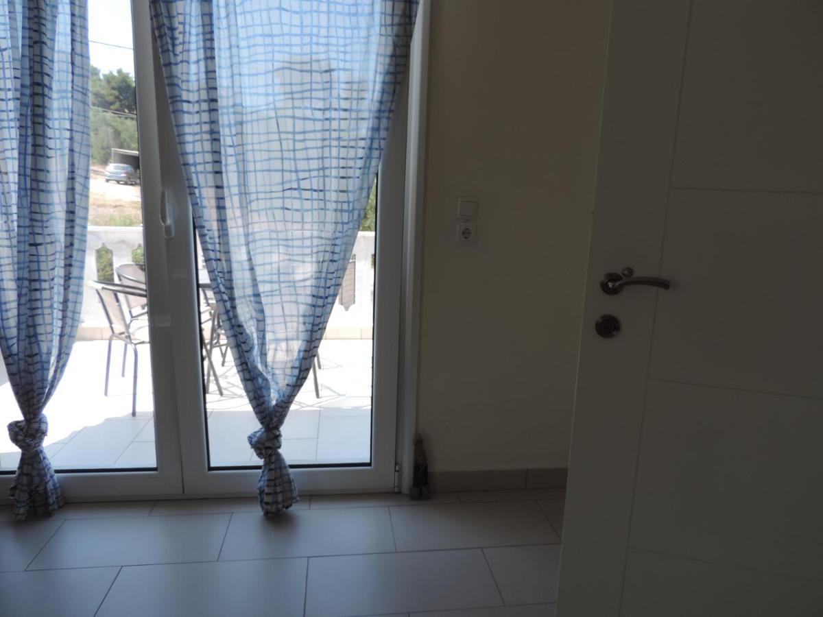 Fotis Apartments Skala Neon Kydonion Esterno foto